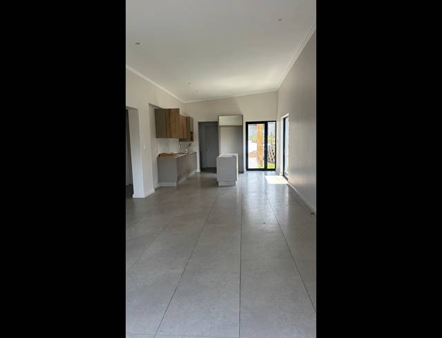 3 BEDROOM HOUSE FOR SALE IN PALM LAKES ESTATE